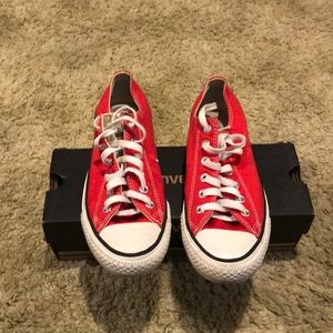 Red converse